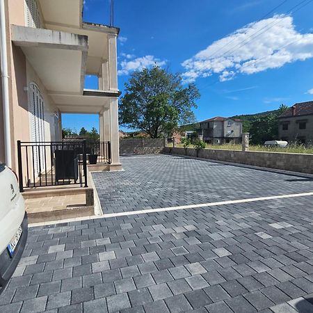 Boulevard Apartments Kotor Exterior foto