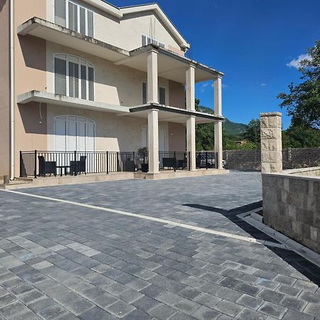 Boulevard Apartments Kotor Exterior foto