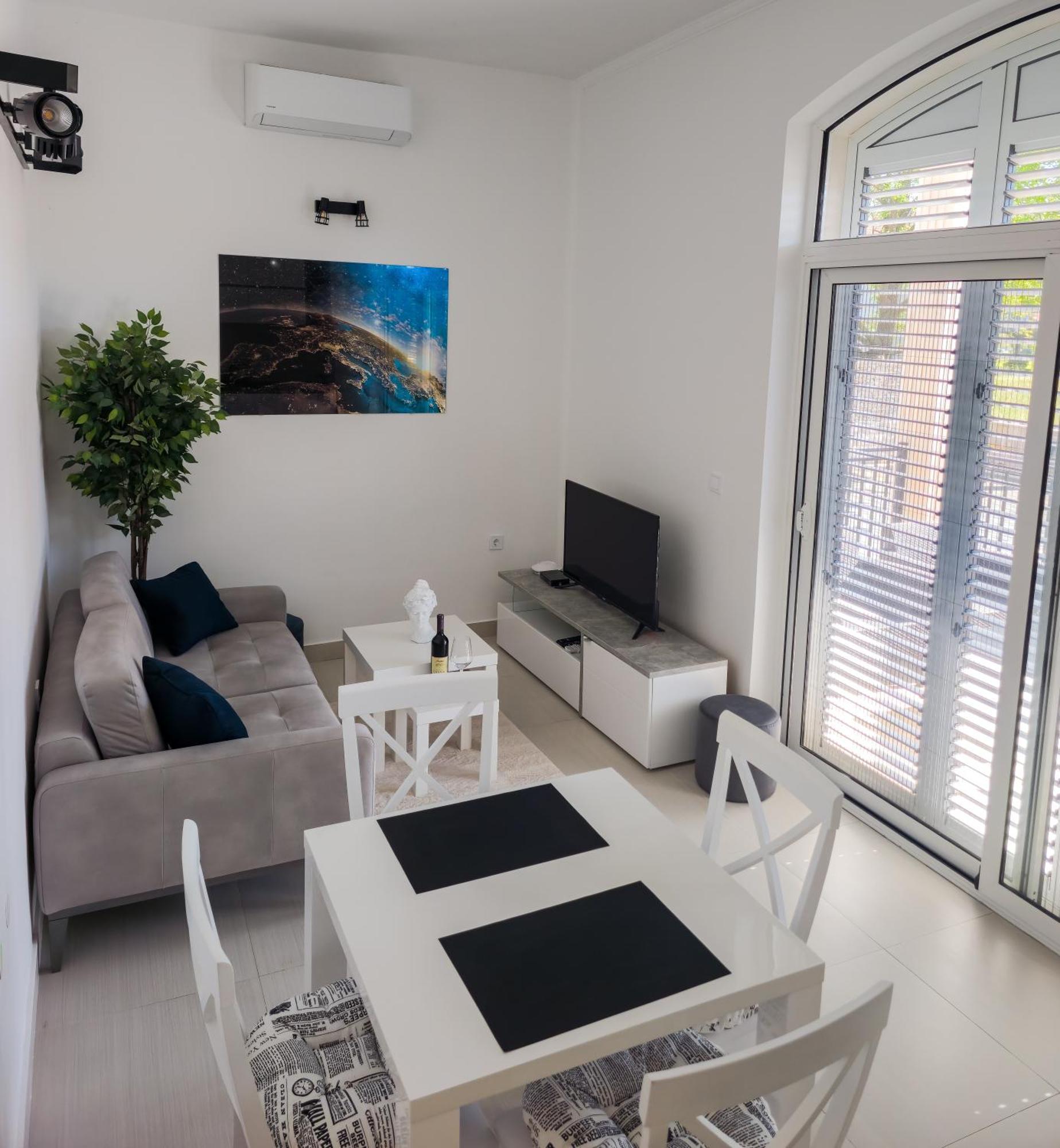 Boulevard Apartments Kotor Exterior foto